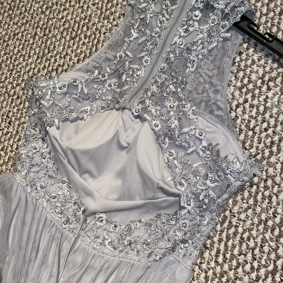 Prom Dress - Picture 8 of 9